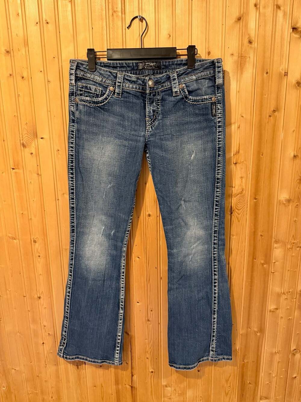 Silver Jeans Co. Twisted Bootcut Distressed Embellished Jeans W30/L31